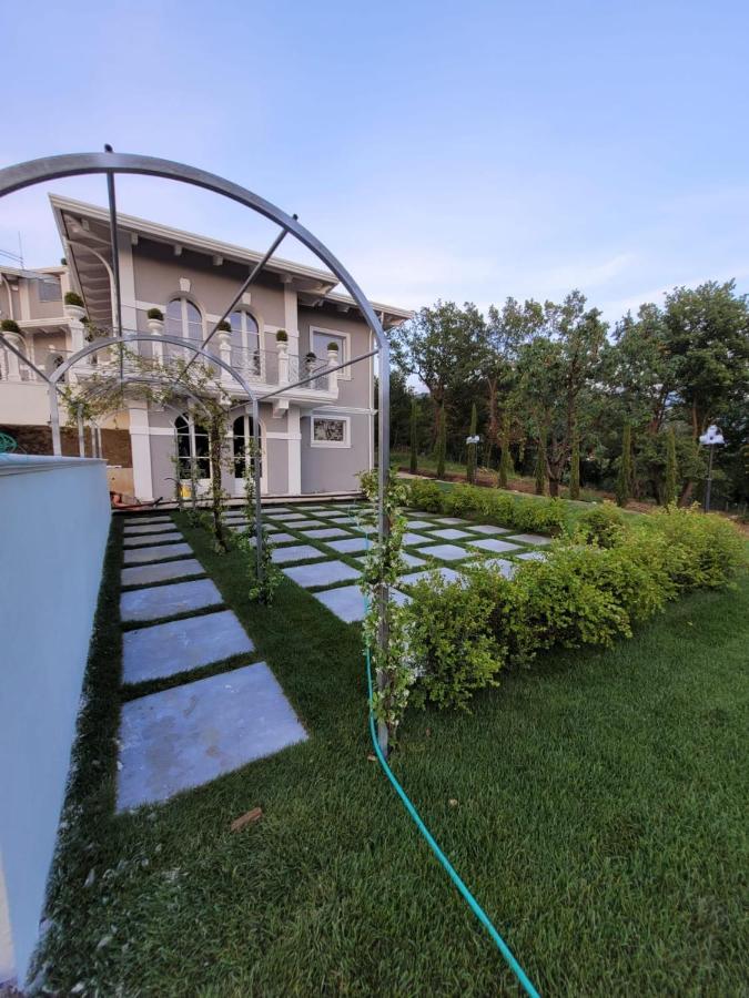 Tenuta Santo Stefano Azienda Agrituristica Santo Stefano del Sole Екстер'єр фото