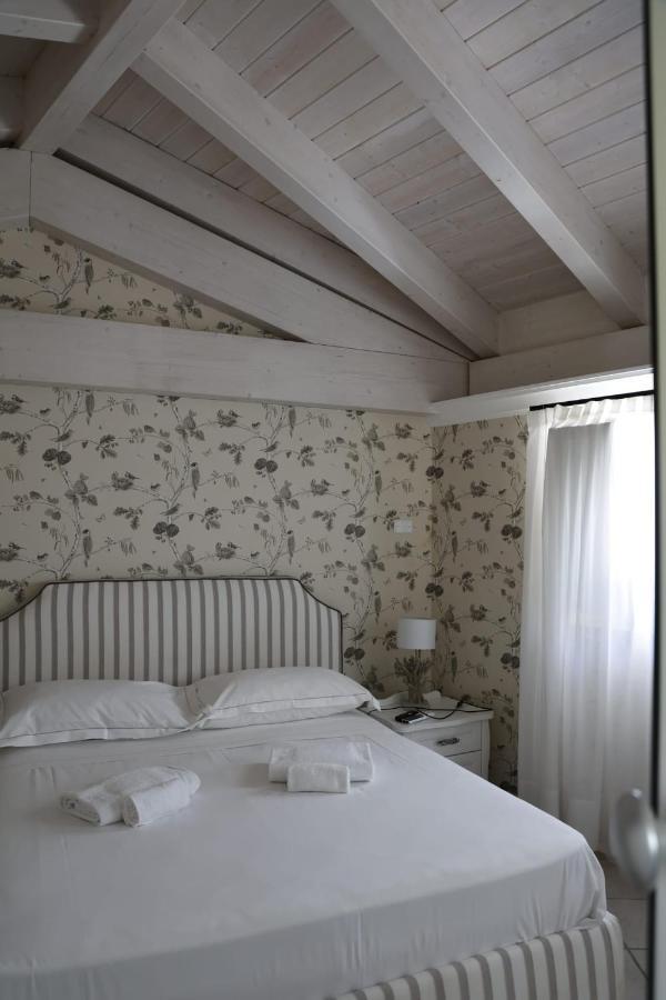 Tenuta Santo Stefano Azienda Agrituristica Santo Stefano del Sole Екстер'єр фото