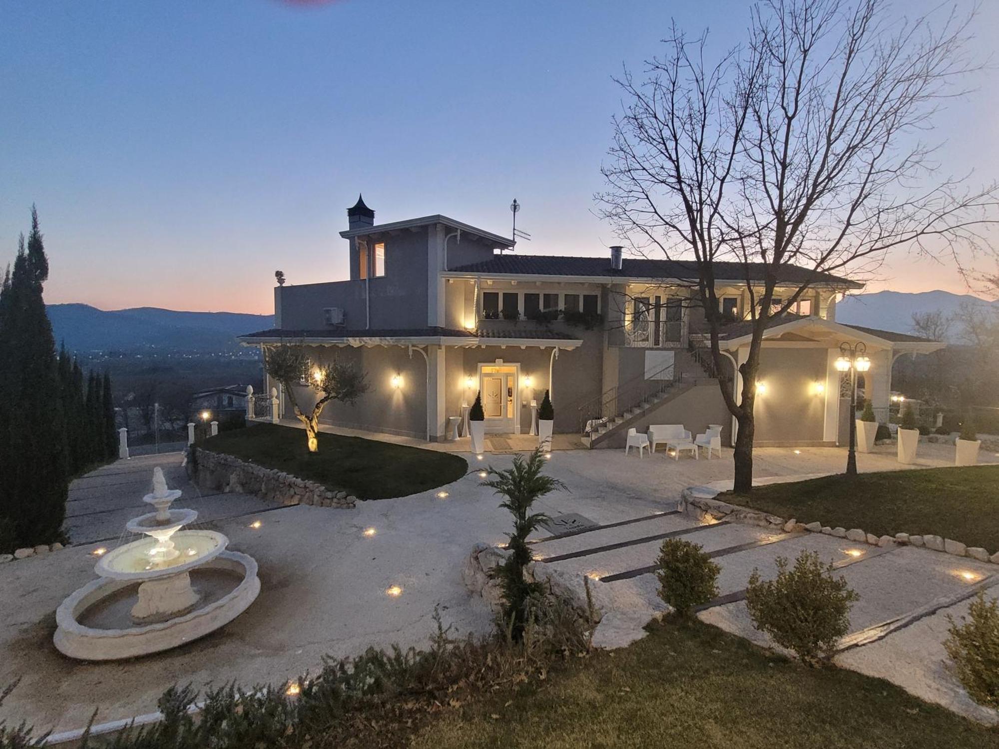 Tenuta Santo Stefano Azienda Agrituristica Santo Stefano del Sole Екстер'єр фото