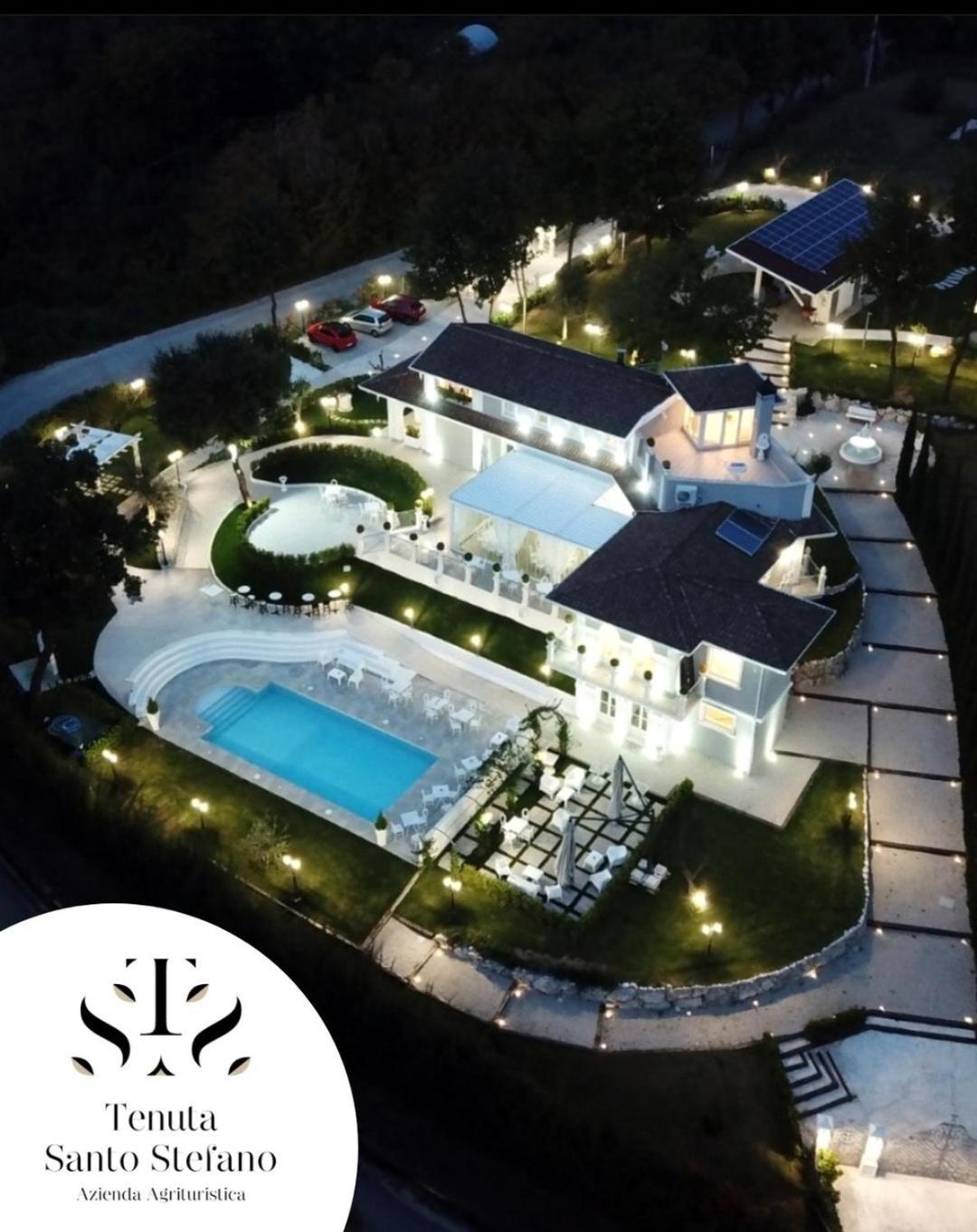 Tenuta Santo Stefano Azienda Agrituristica Santo Stefano del Sole Екстер'єр фото